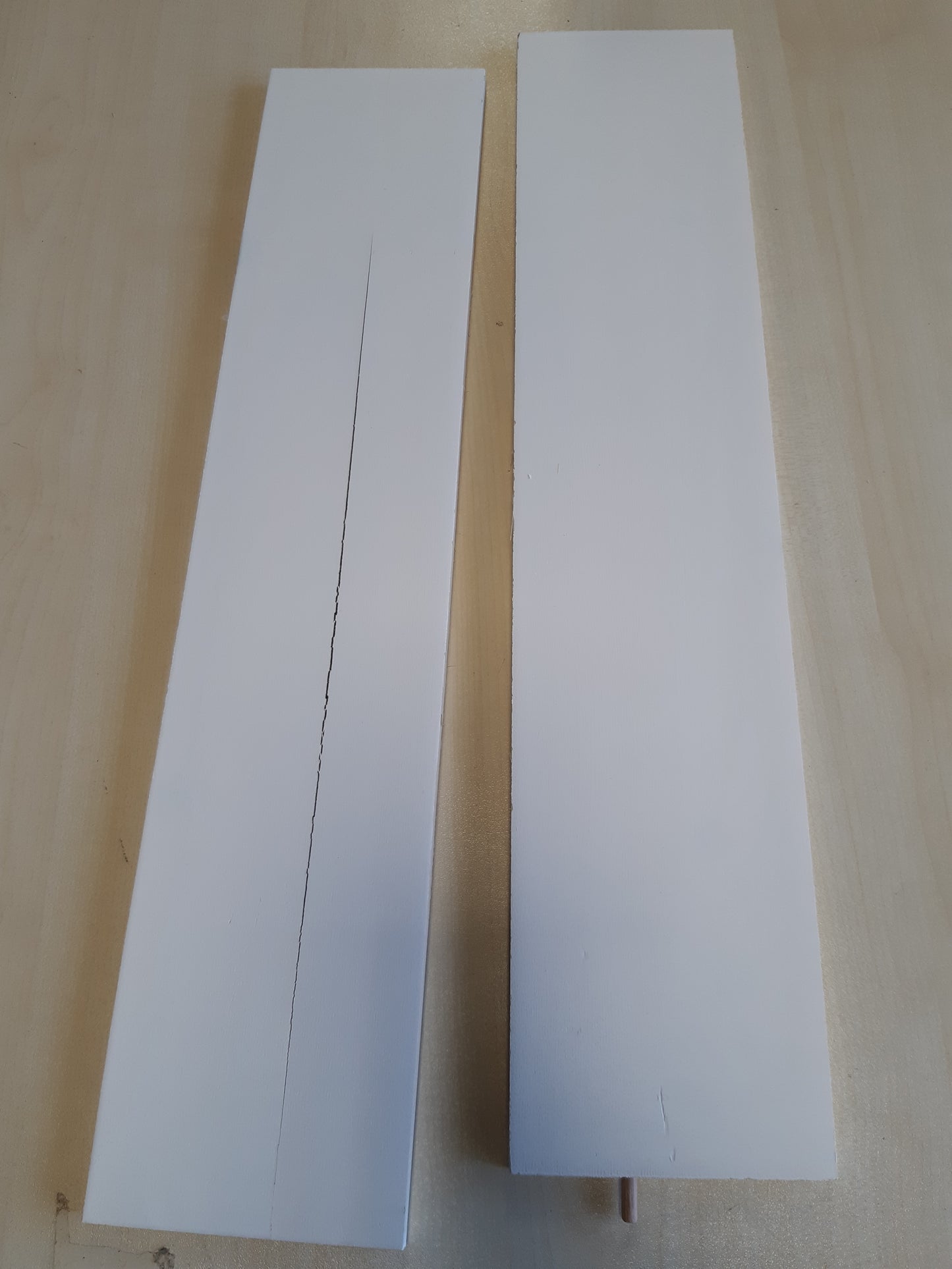 265607 - vidaXL Kornizë Shtrati 120×190 cm me Ndriçim LED – Dru Masiv, E Bardhë