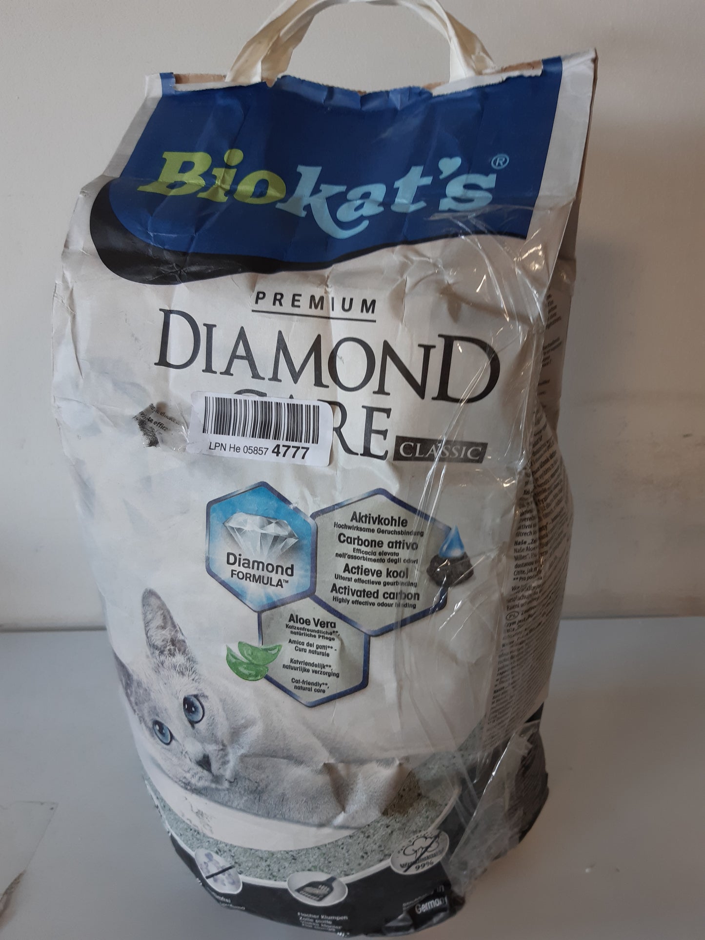 216294 - BIOKAT'S Plehra për mace Diamond Care Classic pa aromë, 1 qese (1 x 10 L)