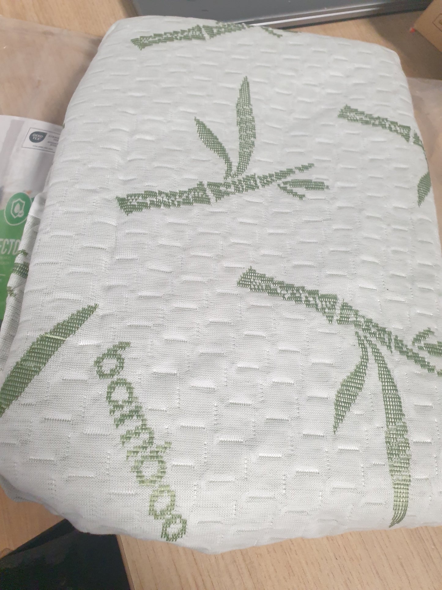 224923 - UTOPIA Mbrojtëse Dysheku, 90 x 190 x 30 cm, E Papërshkueshme nga Uji, Viskozë Premium, Oeko-Tex, Mbulesë e Frymshme, Elastike