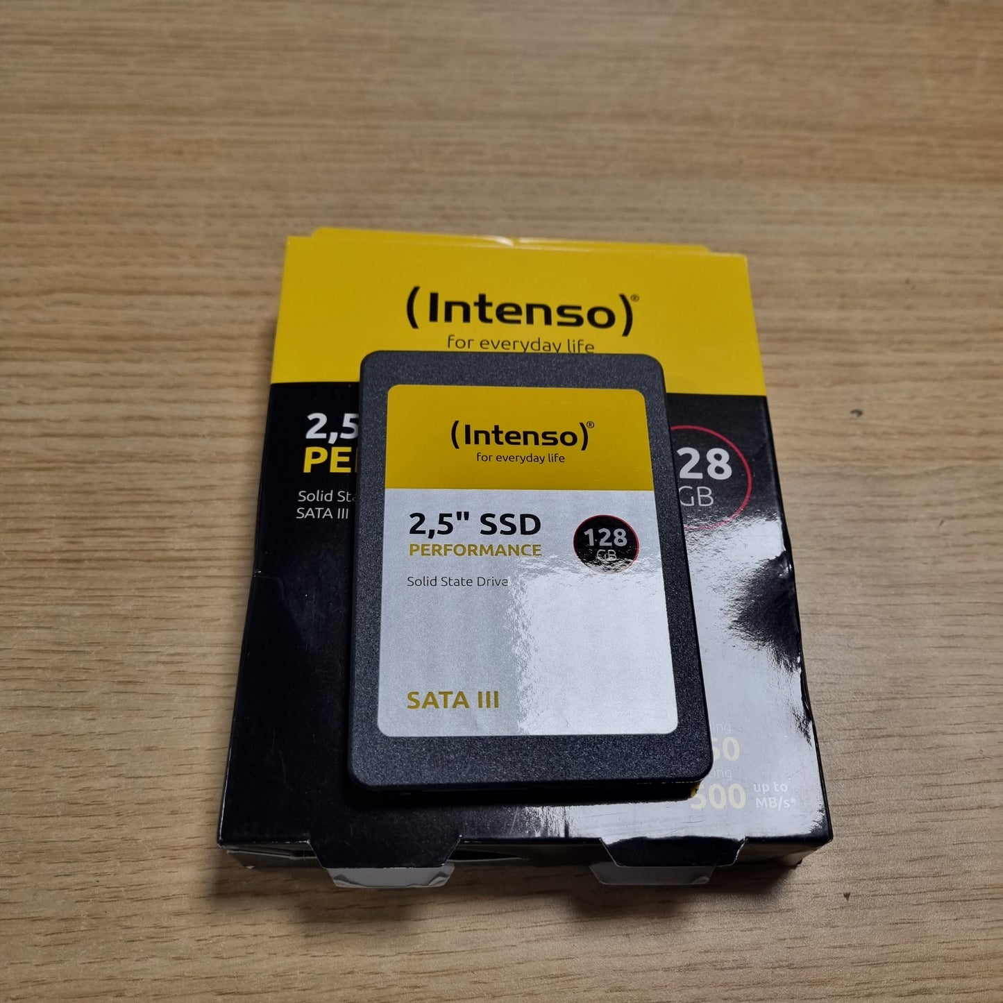 266869 - Intenso SSD i Brendshëm 2.5" SATA III Performance, 128 GB, 550 MB/sekonda, i Zi