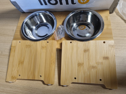 184068 - LIONTO Tas i Ngritur për Qen dhe Mace prej Bambuje, 44x20x19 cm, i Fortë dhe i Lehtë për t'u Pastruar, me 2 Tasa Çeliku Inox Ø 14 cm, Kapacitet 550 ML secila, Jo-rrëshqitës