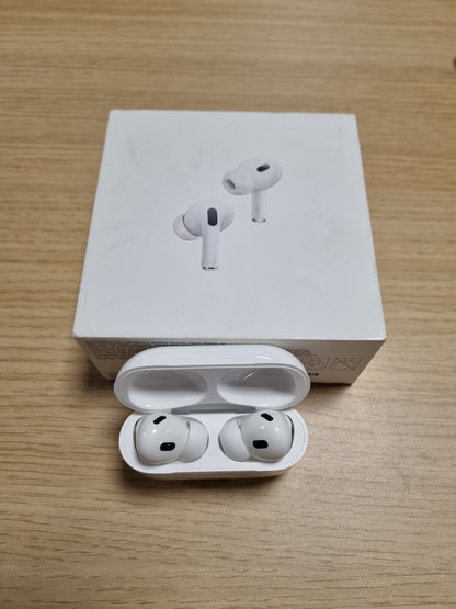 112655 - APPLE AirPods Pro (Gjenerata e 2-të) me Mbulesë MagSafe, Modeli: MTJV3ZM/A
