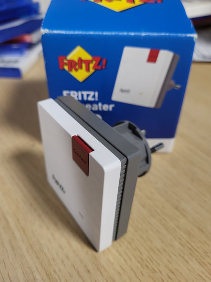 266452 - FRITZ! WLAN Mesh Repeater 600, WLAN N deri në 600 Mbps (2.4 GHz), WPS, dizajn kompakt, version gjerman