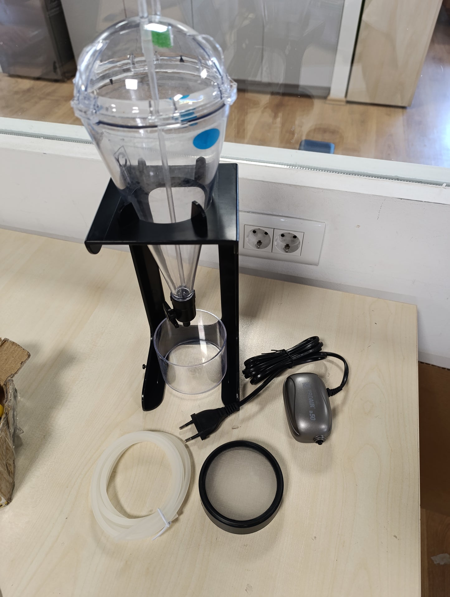 213307 - JBL Artemioset Komplett Kit për akvaristë fillestarë