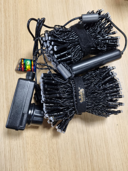 153068 - TWINKLY STRINGS LED RGB+e Bardhë 400, Shirit Dritash për Ambient të Jashtëm dhe të Brendshëm, Kontroll Aplikacioni, Kompatibilitet me Alexa dhe Google Home, Drita Inteligjente të Hartëzueshme, Mbrojtje IP44, Kabllë e Zi, 32m