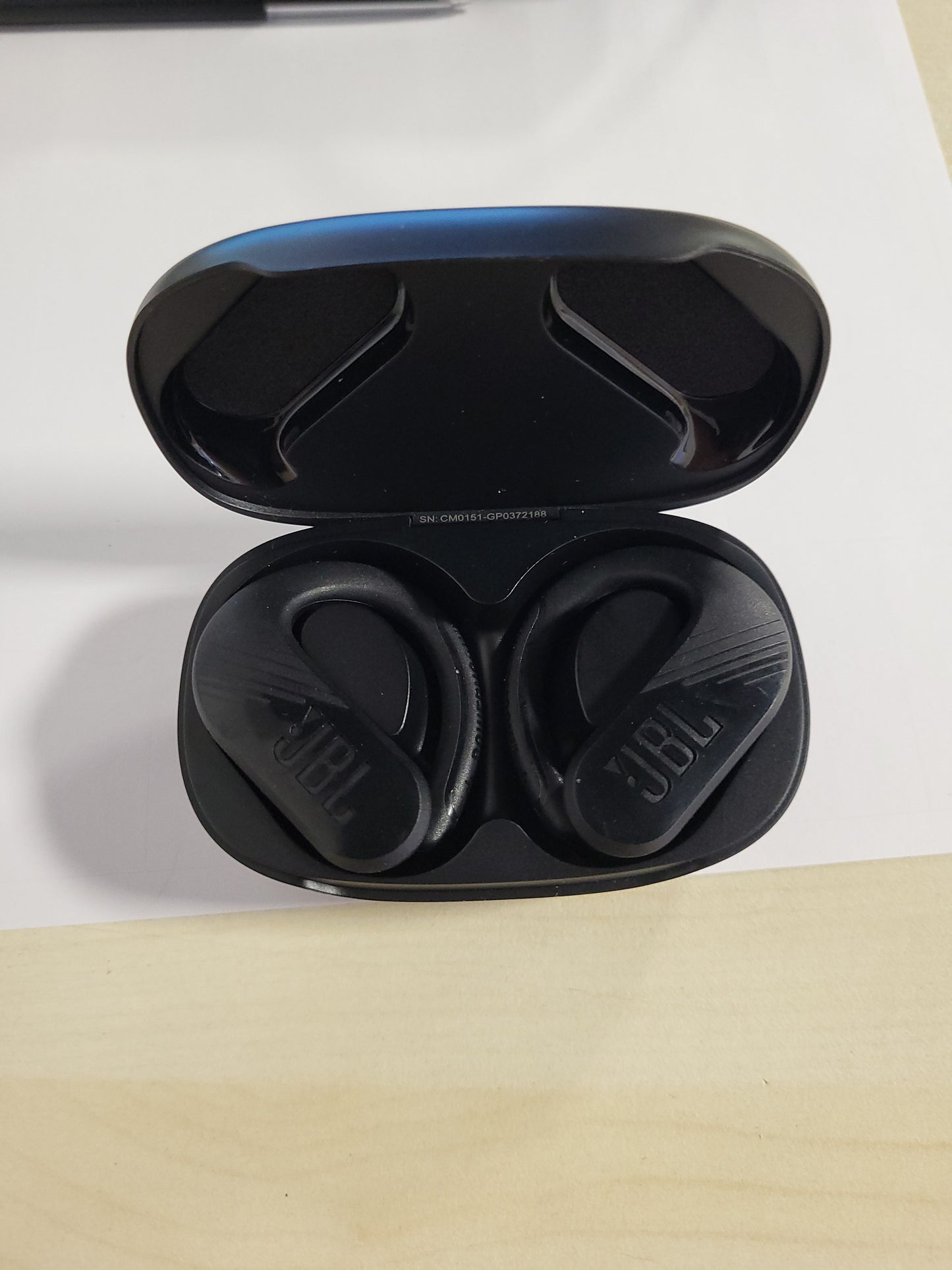 266159 - JBL Endurance Peak 3, Kufje Sportive Pa Tel, rezistente ndaj ujit me vlerësim IP68, jetëgjatësi baterie deri në 50 orë, të zeza
