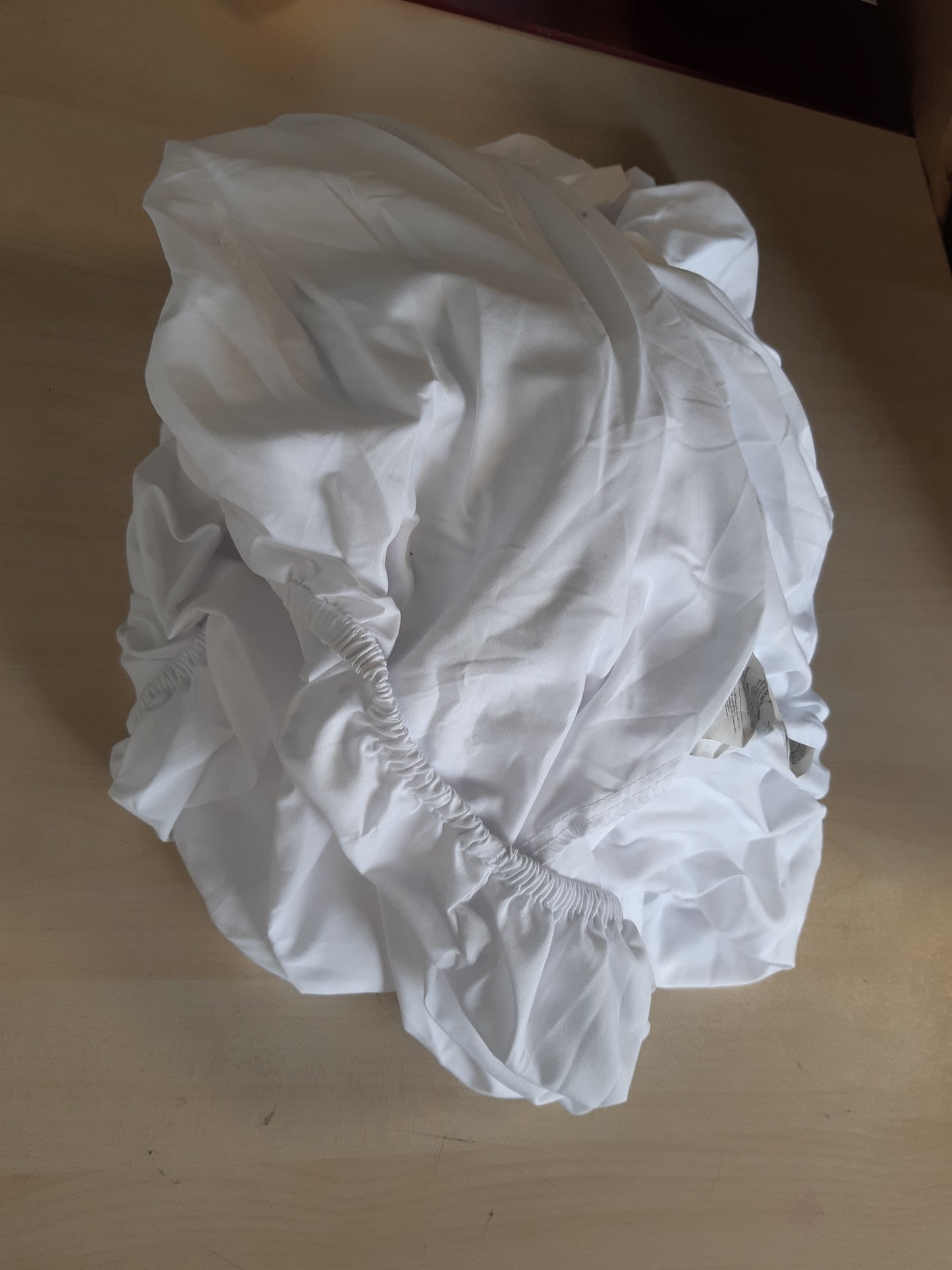 216764 - Çarçaf Utopia Bedding, i fiksuar 200x200cm, i bardhë, mikrofibër poliesteri, Oeko-Tex, 35cm me xhep të thellë