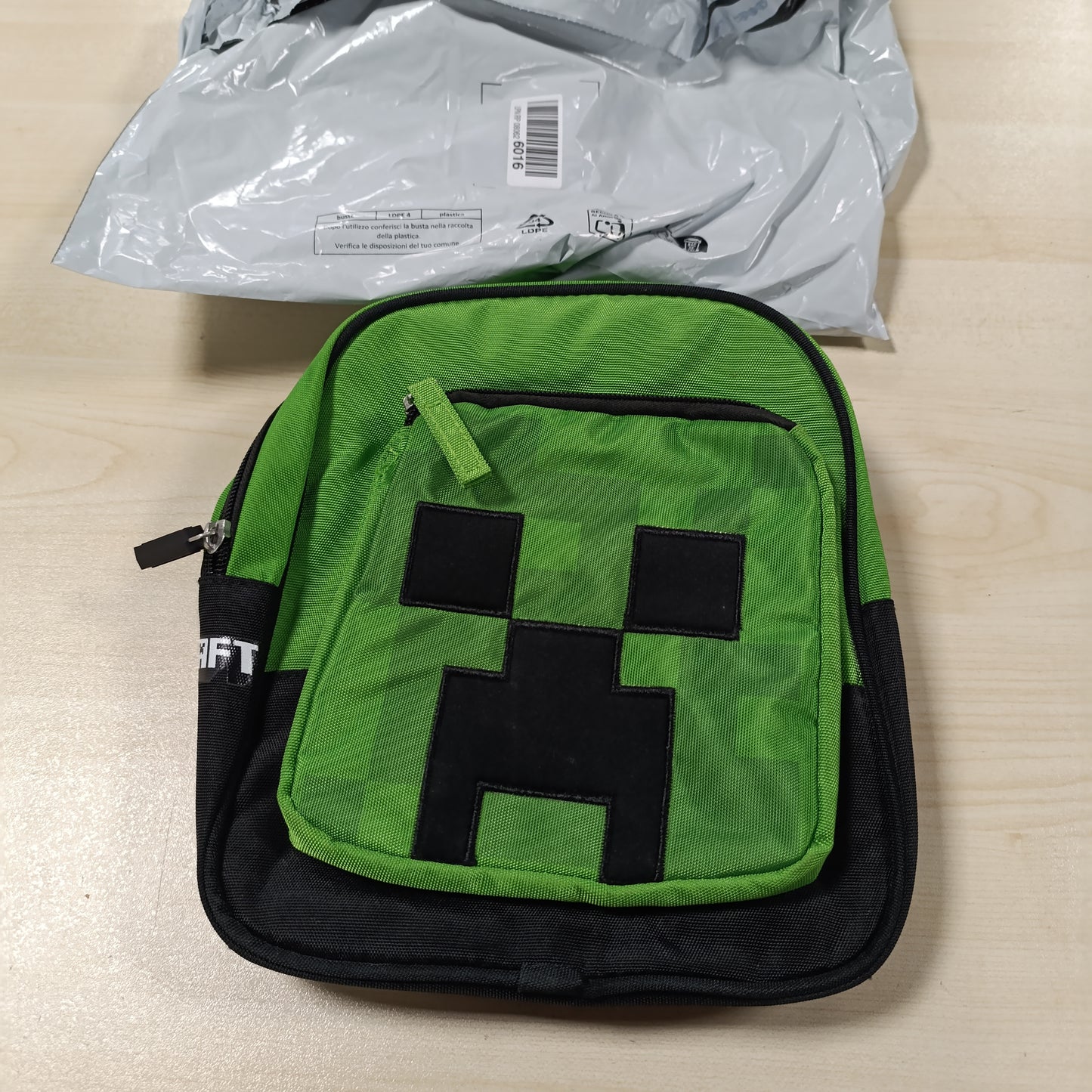 268273 - Minecraft Çantë për fëmijë, 33 x 22 x 10 cm, me rripa shpatullash të mbushur dhe të rregullueshëm, ndarje kryesore dhe xhep të përparmë me zinxhir
