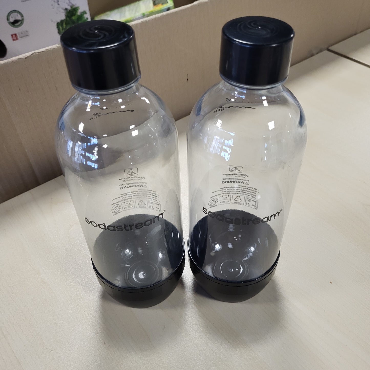 228663 - SODASTREAM Classic – 2 shishe uji 1L, të ripërdorshme, të sigurta për larje në enëlarëse, për Gaia, Spirit, Terra, E-Terra, Art, Enso, Power, Cool, Easy, One Touch, Genesis