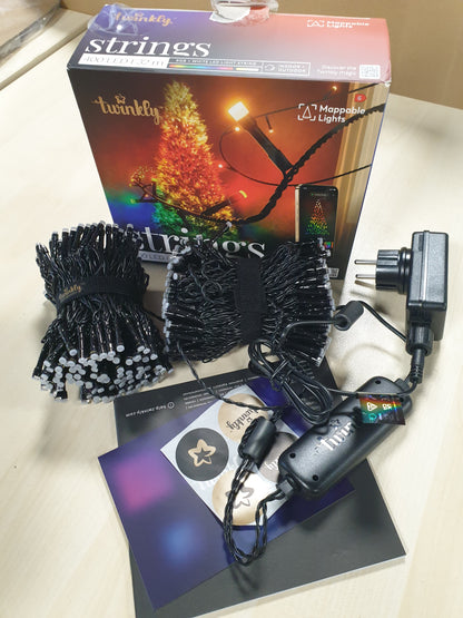 153068 - TWINKLY STRINGS LED RGB+e Bardhë 400, Shirit Dritash për Ambient të Jashtëm dhe të Brendshëm, Kontroll Aplikacioni, Kompatibilitet me Alexa dhe Google Home, Drita Inteligjente të Hartëzueshme, Mbrojtje IP44, Kabllë e Zi, 32m