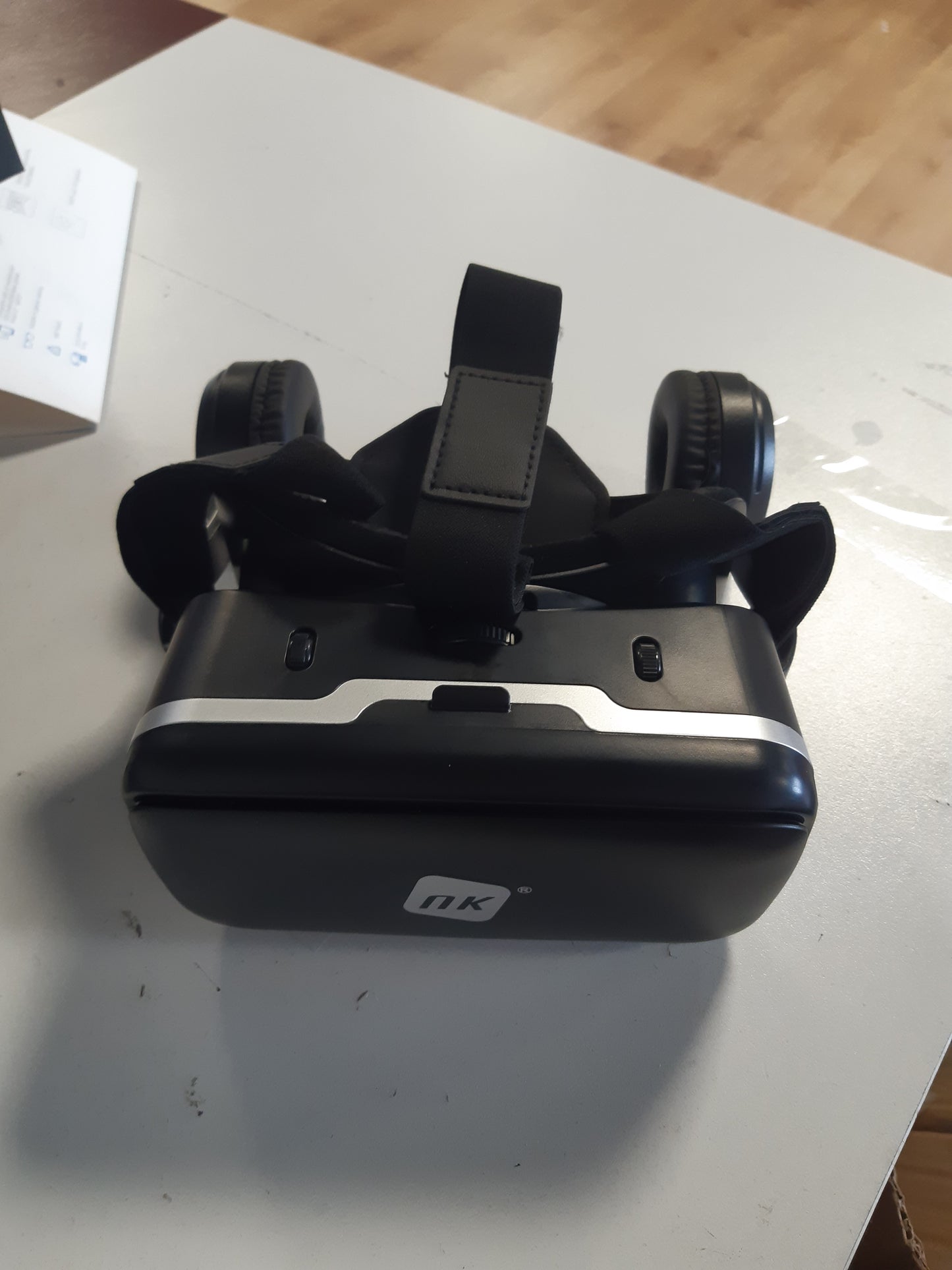268528 - NK Syze Smart VR me kufje - Realitet Virtual 3D me Audio për Telefona nga 4.7" deri në 6.53", Kënd Shikimi 90-100º, Rrotullim 360º, Lente dhe Bebëzë e Rregullueshme - E Zezë