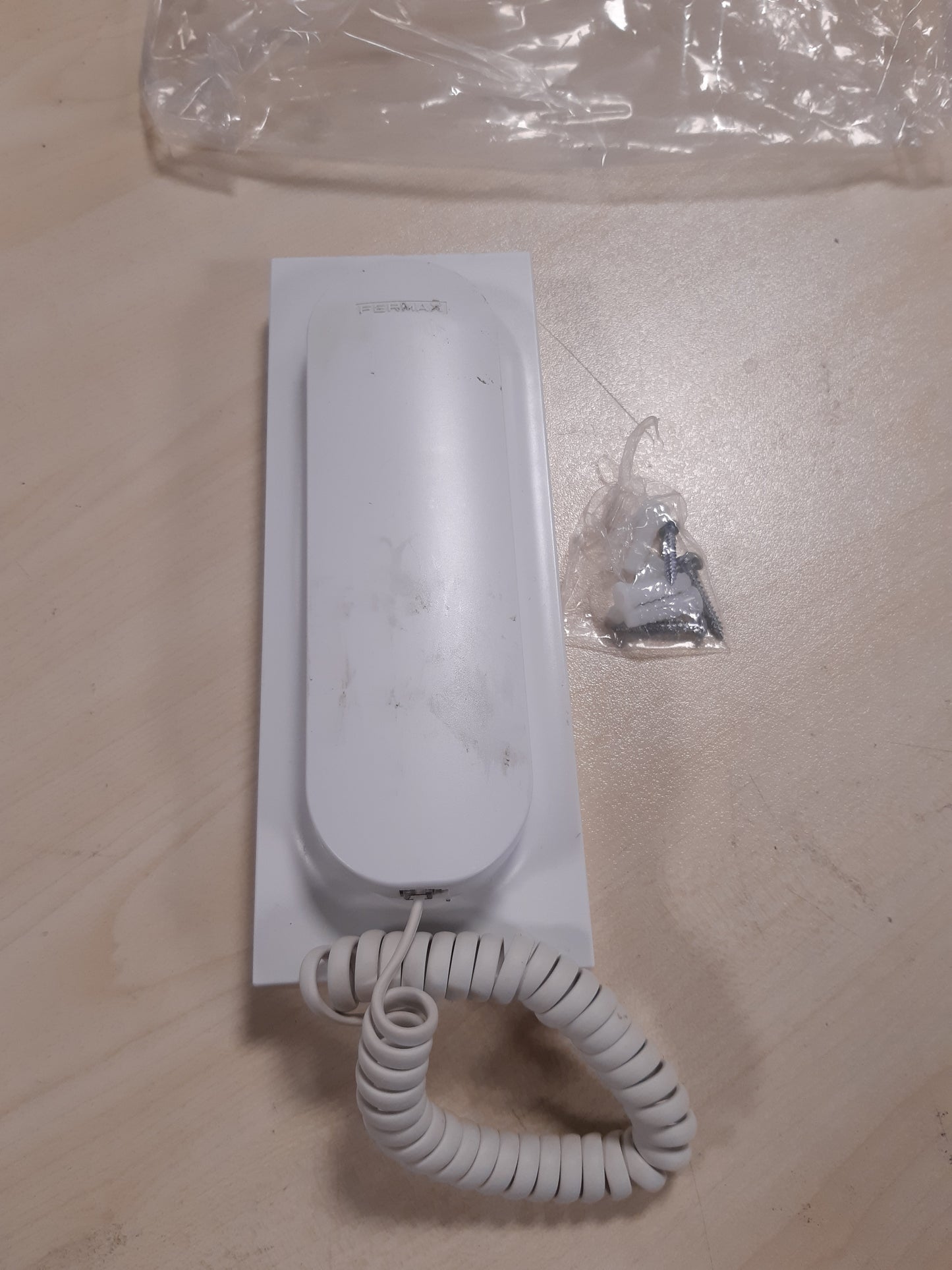 268667 - FERMAX VEO 4+N 3431 Universal-Telefon