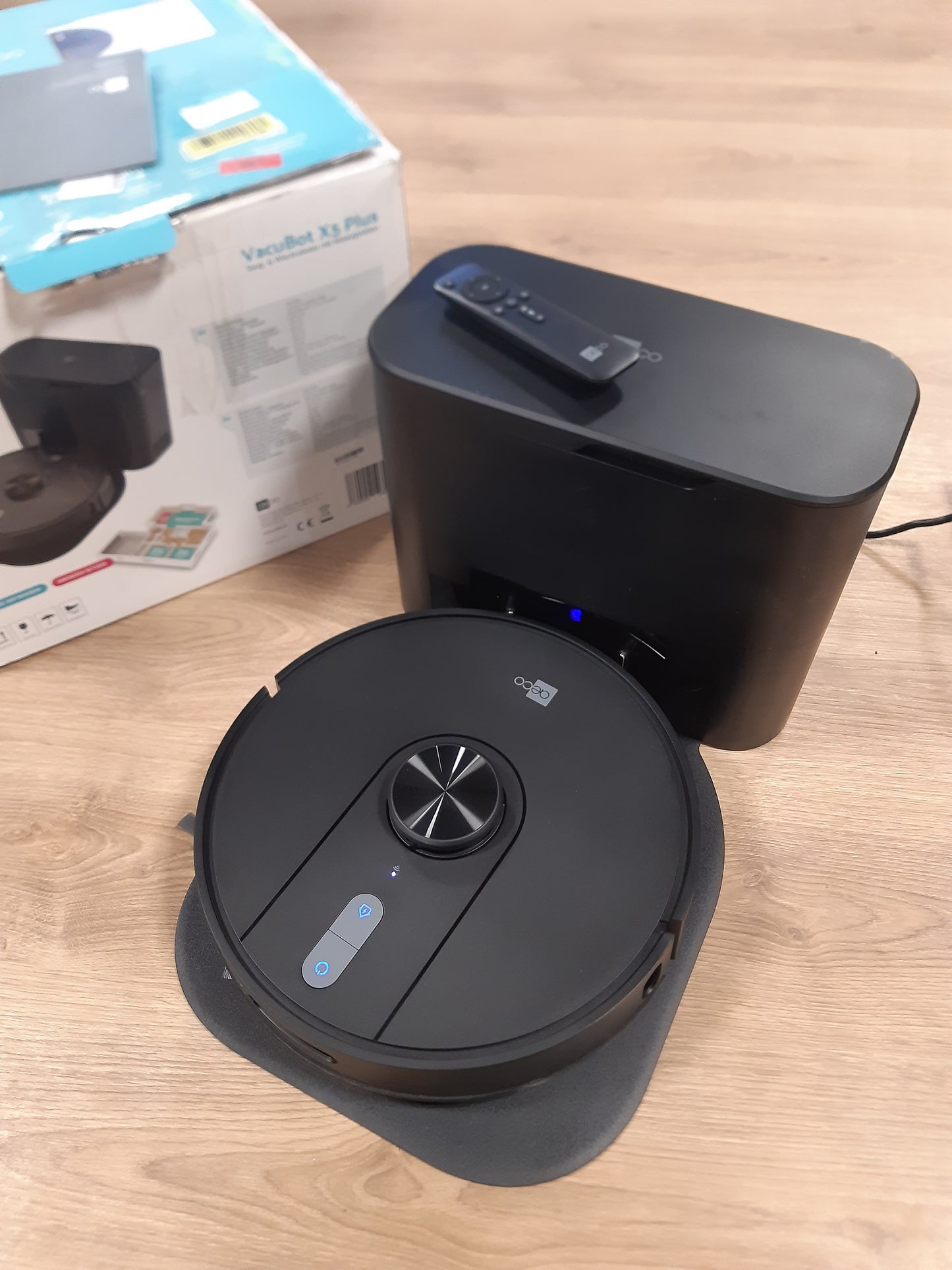84114 - ROBOT FSHESË AECO VacuBot X5 Plus, Fuqi Thithjeje 5000Pa, Navigimi LDS, Pastrim 120m², Kohë Pune 100 minuta, Shmangie Pengesash 18mm, Jetëgjatësi Baterie 160 Minuta