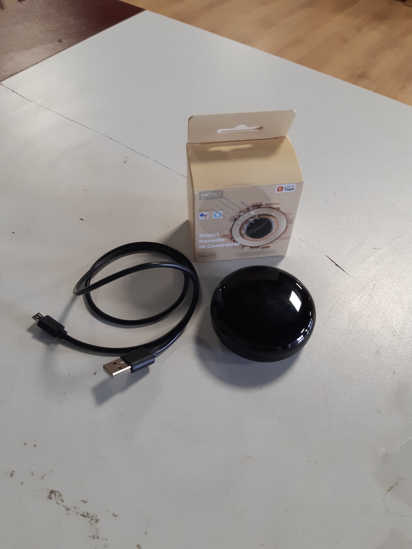 268666 - MOES Telekomandë WiFi Alexa Pajisje Smart Life Përsëritës IR, Qendër Kontrolli me Infra të Kuqe, Kontroll me Zë dhe Aplikacion Smart Life/Tuya, Kompatibël me Amazon Echo dhe Google Home, Nuk Kërkohet Bateri