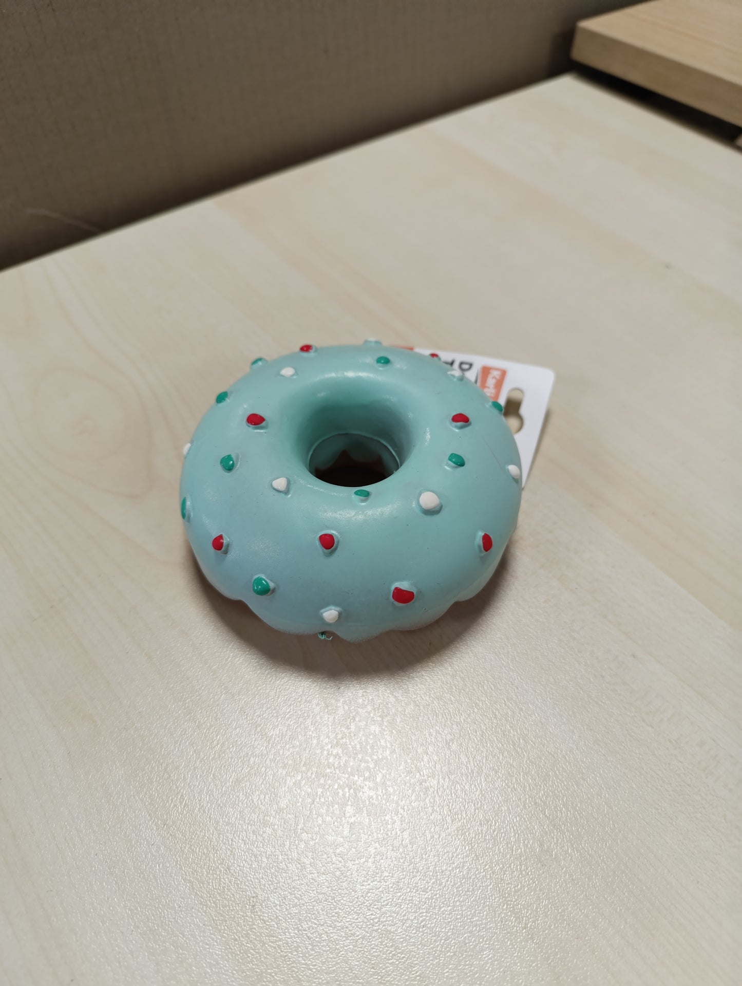 224951 - DONUT KARLIE DOGGY, me sfungjer, lateks, jeshil, 12x12x5 cm