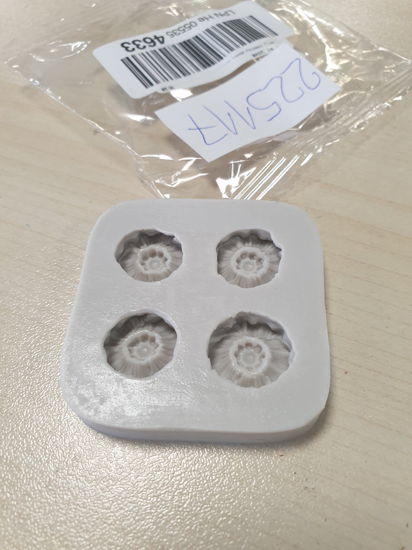 225117 - MINFEIDMS Forma për tortë me fondant lulesh, formë silikoni me lulekuqe për dekorimin e tortës, mbulesa për kek me çokollatë, pastë çamçakëzi
