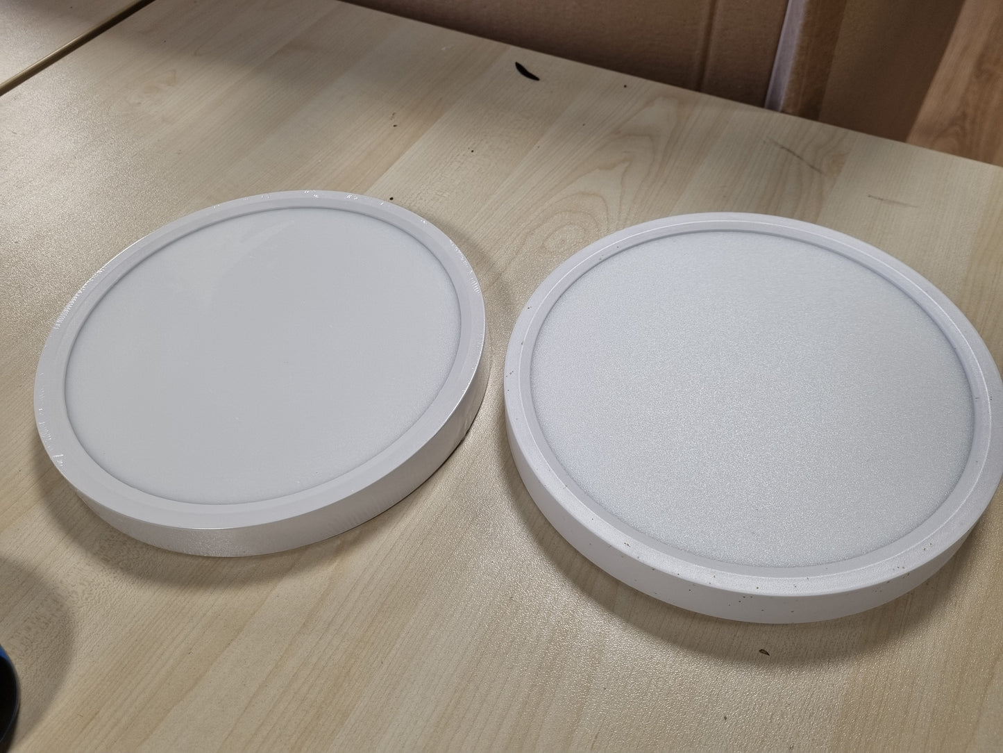 200567 - OTREN LED Dritë Tavani 4000K, e Rrumbullakët, Dimenzionet Ø23cm, Përshtatshme për Banjo, Dhomë Gjumi, Kuzhinë, Dhomë Ndenjeje, Zyrë, Ballkon - Set Prej 2