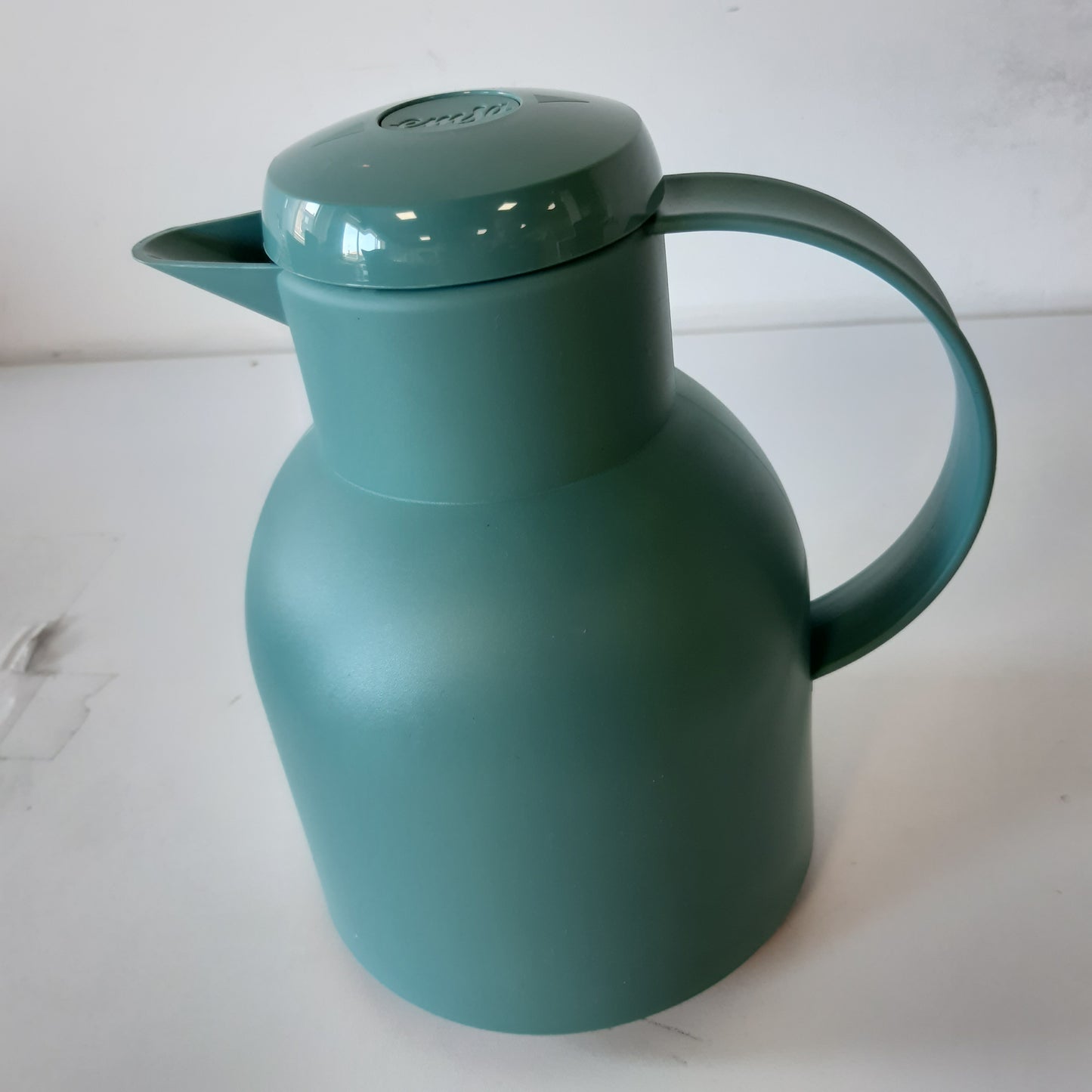 229565 - EMSA Enë e Izoluar Samba F40102, 1 L, plastike, mbyllje me shtypje, 12 orë nxehtësi, 24 orë ftohtësi, jeshile pluhuri