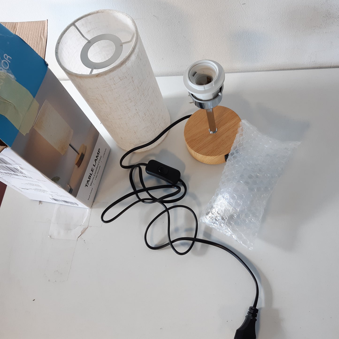 228514 - UPXNBOR Llambë nate me funksion karikimi USB-A dhe USB-C, llambë nate me prekje e zbehtë me 3 nivele drite të ngrohtë, kabllo energjie 1.5 m, llambë E27 e përfshirë