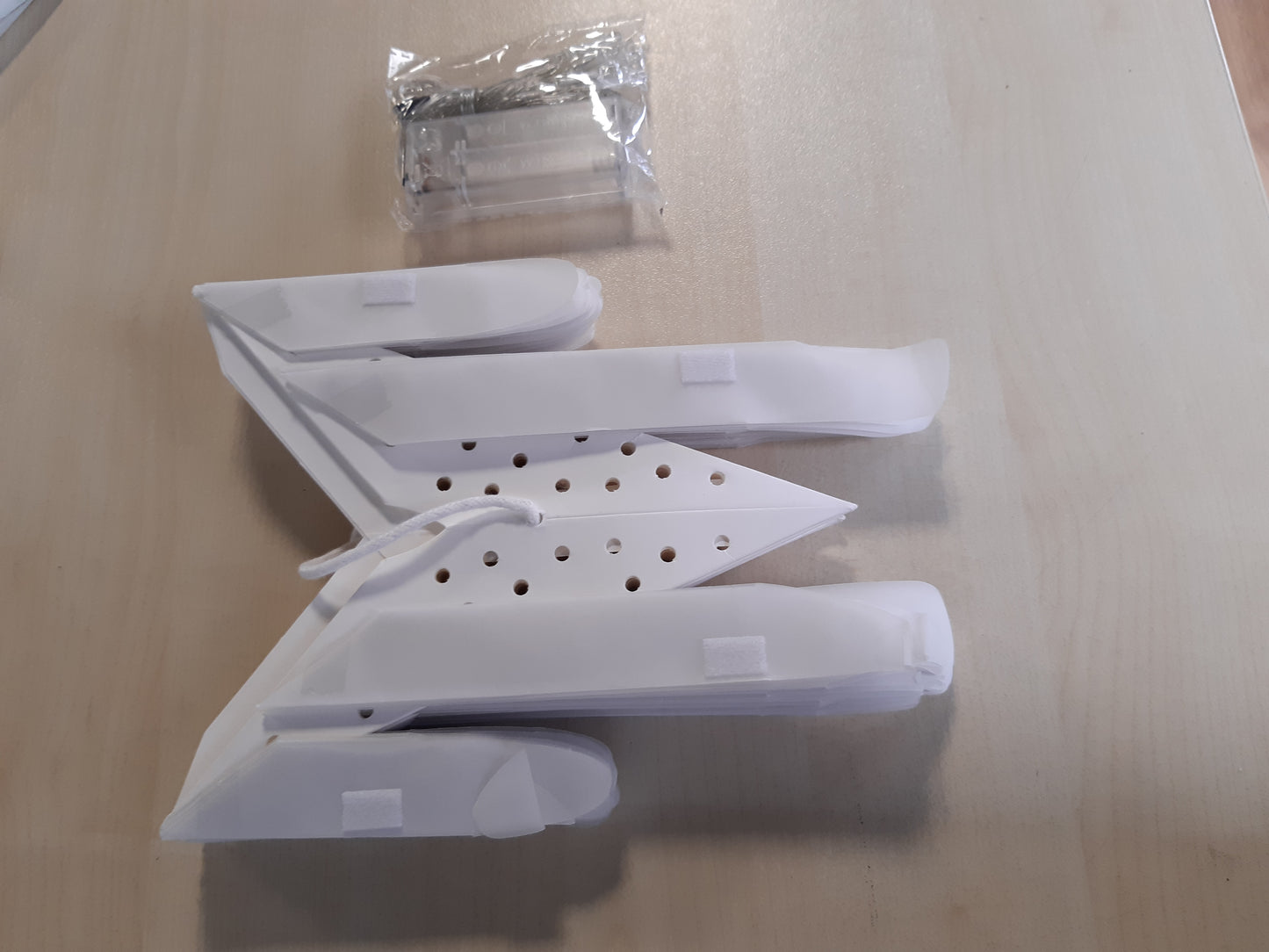 163927 - YLL LED Krishtlindjesh 45 cm, Dritë Ylli 3D, Dekorim Letre i Varur për Brenda dhe Dritare