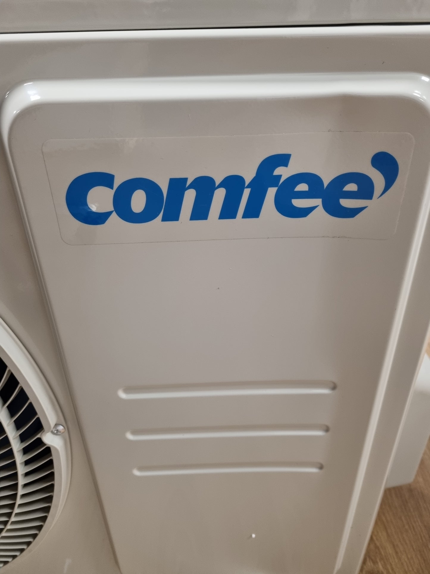 150960 - Njësi e Jashtme e Kondicionerit Monosplit COMFEE', Kondicioner i Fiksuar me Inverter 9000 BTU GAZ R32, Vetëm Njësi e Jashtme, Pa Njësi të Brendshme, CF-AF09A OU [Klasa e Energjisë A++]