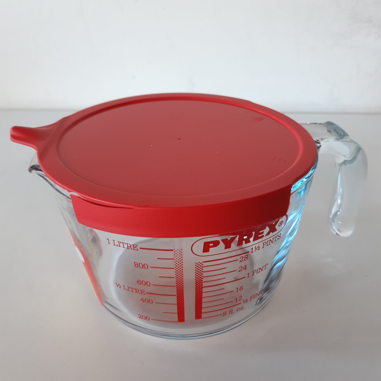 216117 - PYREX Enë Matëse Qelqi me Kapak, 1L, 20.9 x 16.1 x 11.2 cm