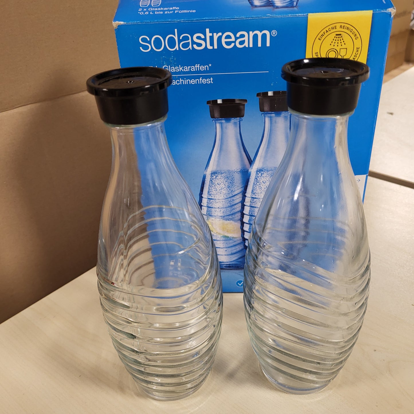 247786 - SodaStream Karafe qelqi - Set me 2, 0.7L, e ripërdorshme, e përputhshme me Penguin dhe Crystal