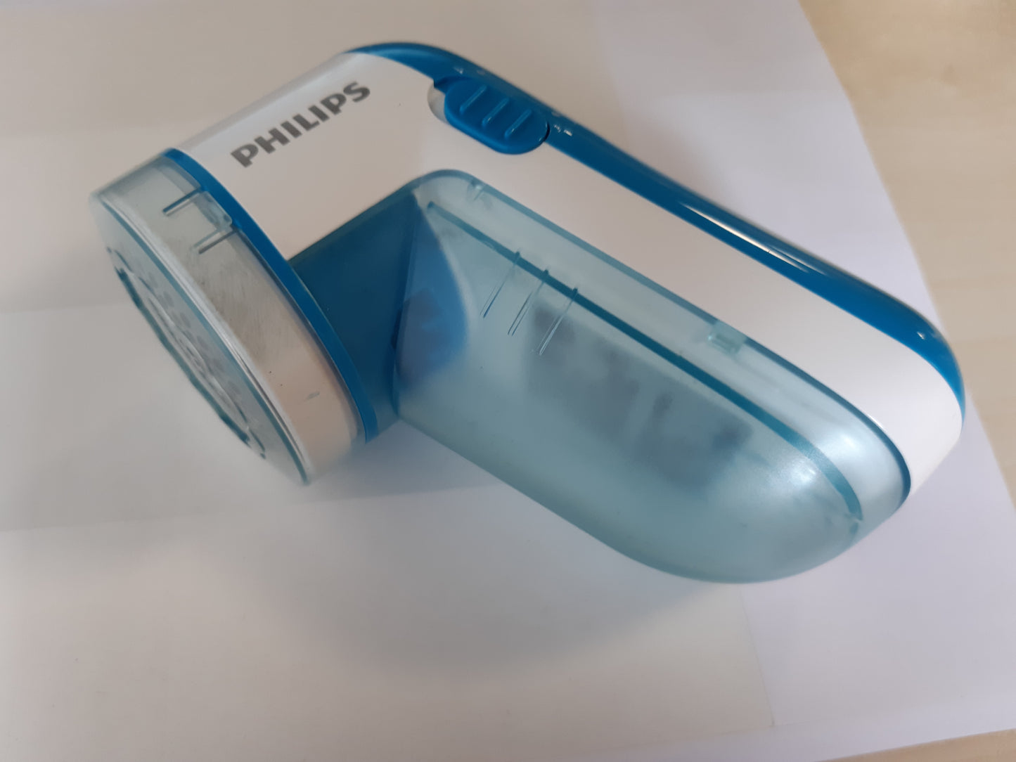 216274 - PHILIPS Makinë rroje për rroba, Heq pilulat nga rrobat, Blu (GC026/00)