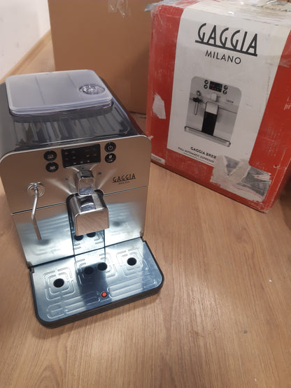 89089 - GAGGIA RI9305/11 Brera - Makinë Automatike Kafeje për Espresso dhe Cappuccino, Kokrra ose Kafe të Bluar, Fuqia 1400W, Ngjyra Argjendtë/E Zezë