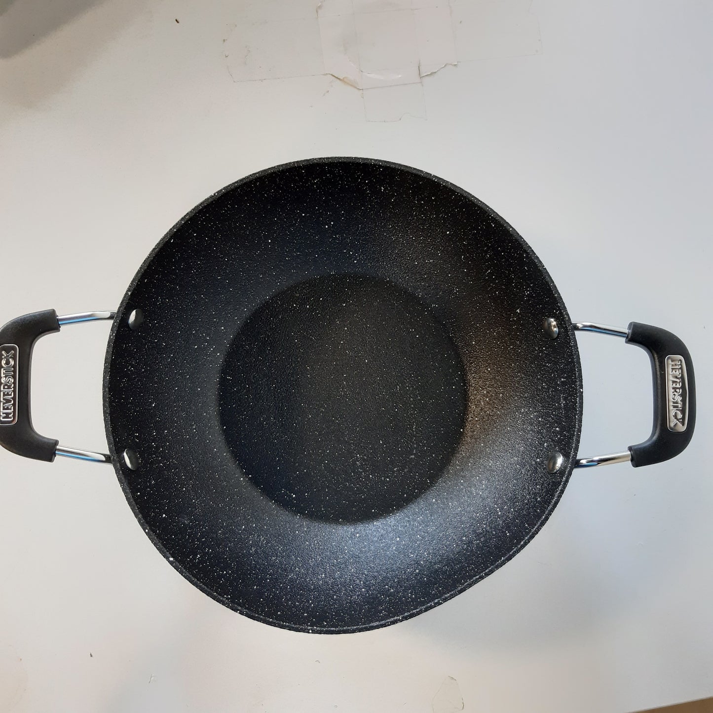227593 - SCOVILLE Tigan NEVERSTICK 28 cm Kadai, jo-ngjitës, 3.8 l, i përshtatshëm për të gjitha llojet e sobave, doreza me prekje të ftohtë