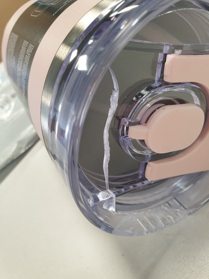 246289 - BODUM Gotë Udhëtimi 1.2 L Rozë Pluhuri - Shishe Uji Metalike me Kashtë, Dorezë dhe Kapak - Mund të lahet në lavastovilje - Për Pije të Ftohta dhe Kafe të Ngrohtë