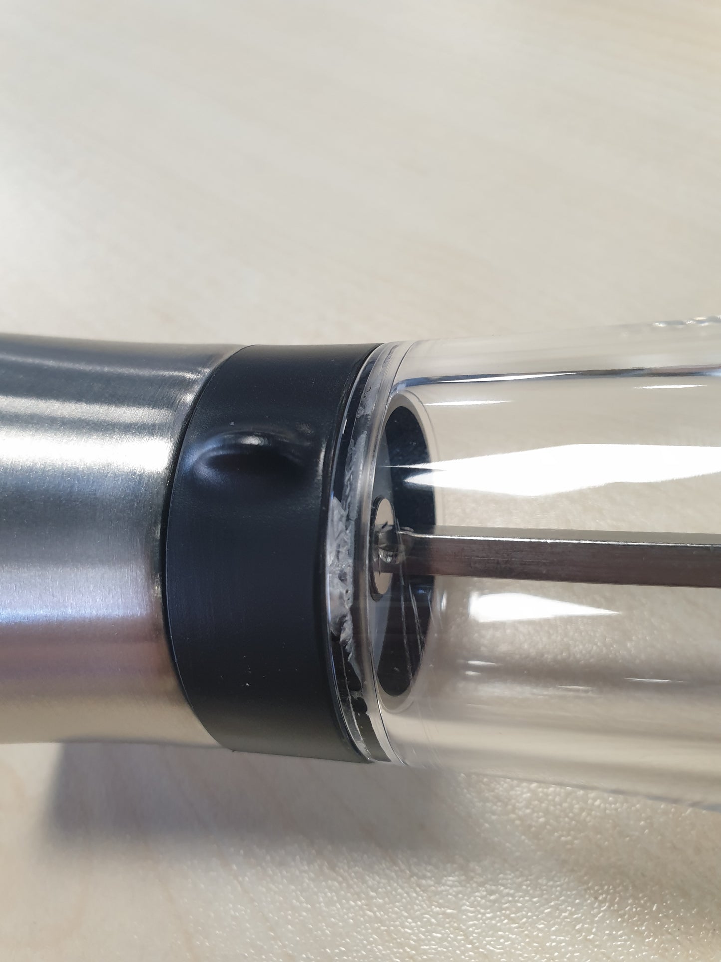 218134 - RÖSLE Mulli erëzash, mulli kripe/piperi me cilësi të lartë, çelik inox 18/10, argjend, i zi, transparent, cilësime të rregullueshme bluarjeje
