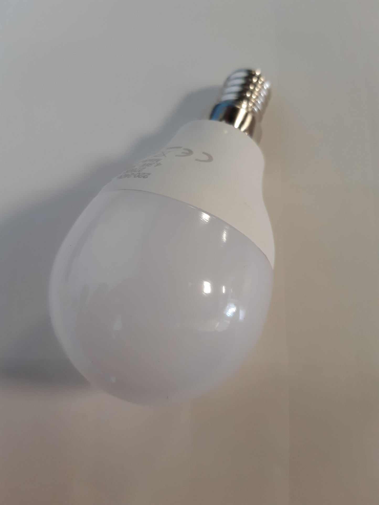 224371 - OSRAM Llampa LED SMART P40 Mini Ball Formë E14, 4.9W ZigBee 3.0, E Bardhë e Ngrohtë 2700K, Kontroll Aplikacioni, Alexa, Shtëpi Inteligjente