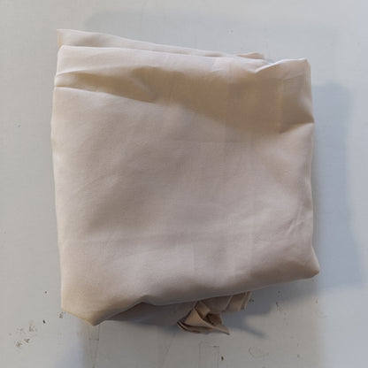 223520 - ROOM99 AURA MBULESE TAVOLINE 140 X 220 CM, REZISTENT NDAJ NJOLLAVE, E LAHET, E PAPËRSHKUESHME NGA UJI, REZISTENT NDAJ PAPASTËRTIVE, POLIESTER