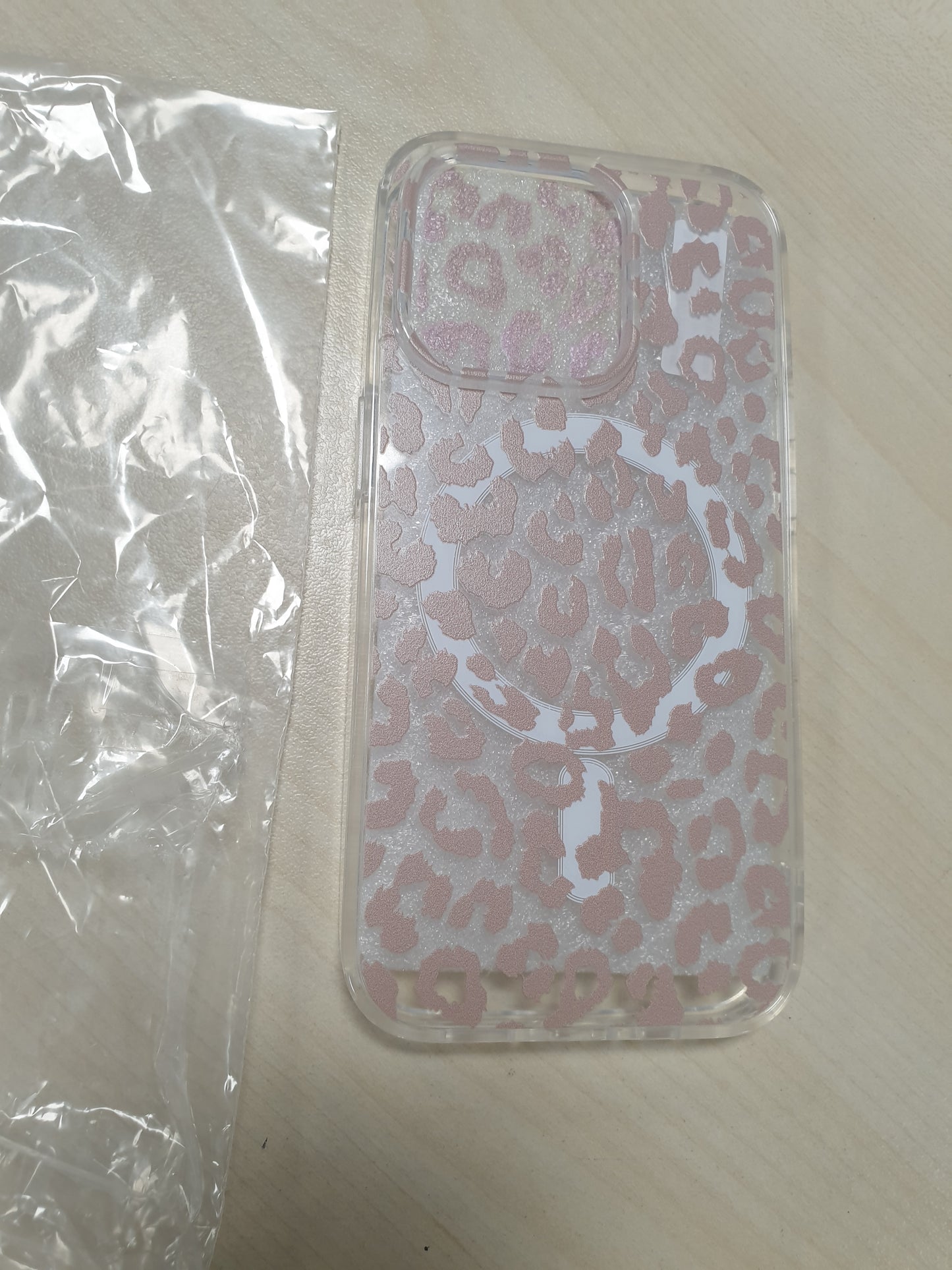 267195 - SAQMKIL Mbrojtëse magnetike për iPhone 14 Pro 6.1", e pajtueshme me MagSafe, transparente prej silikoni të butë, rezistente ndaj goditjeve