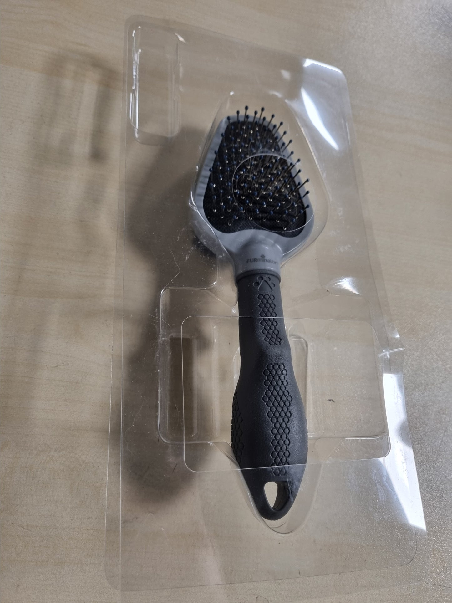 219258 - FURminator Furçë e dyfishtë për qen dhe mace, 2-në-1 për heqjen e nyjeve dhe qimeve të lirshme