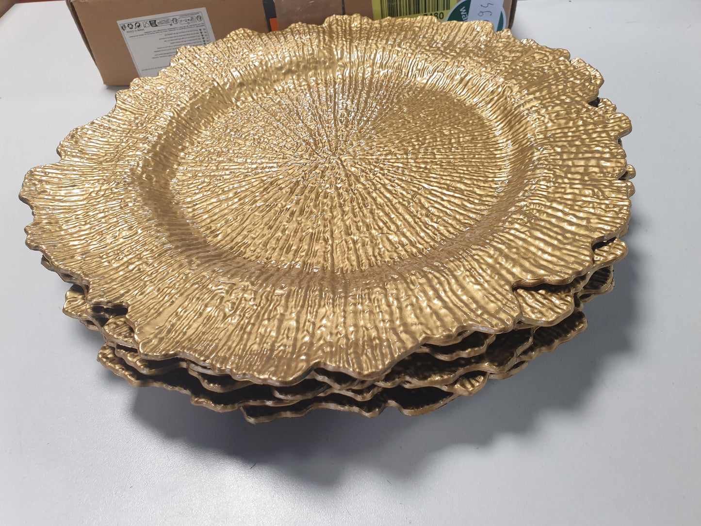 218946 - ALINK Pjata Gold Charger, 33 cm, Plastike për Dasma, Krishtlindje, 5 copë - Të Ripërdorshme