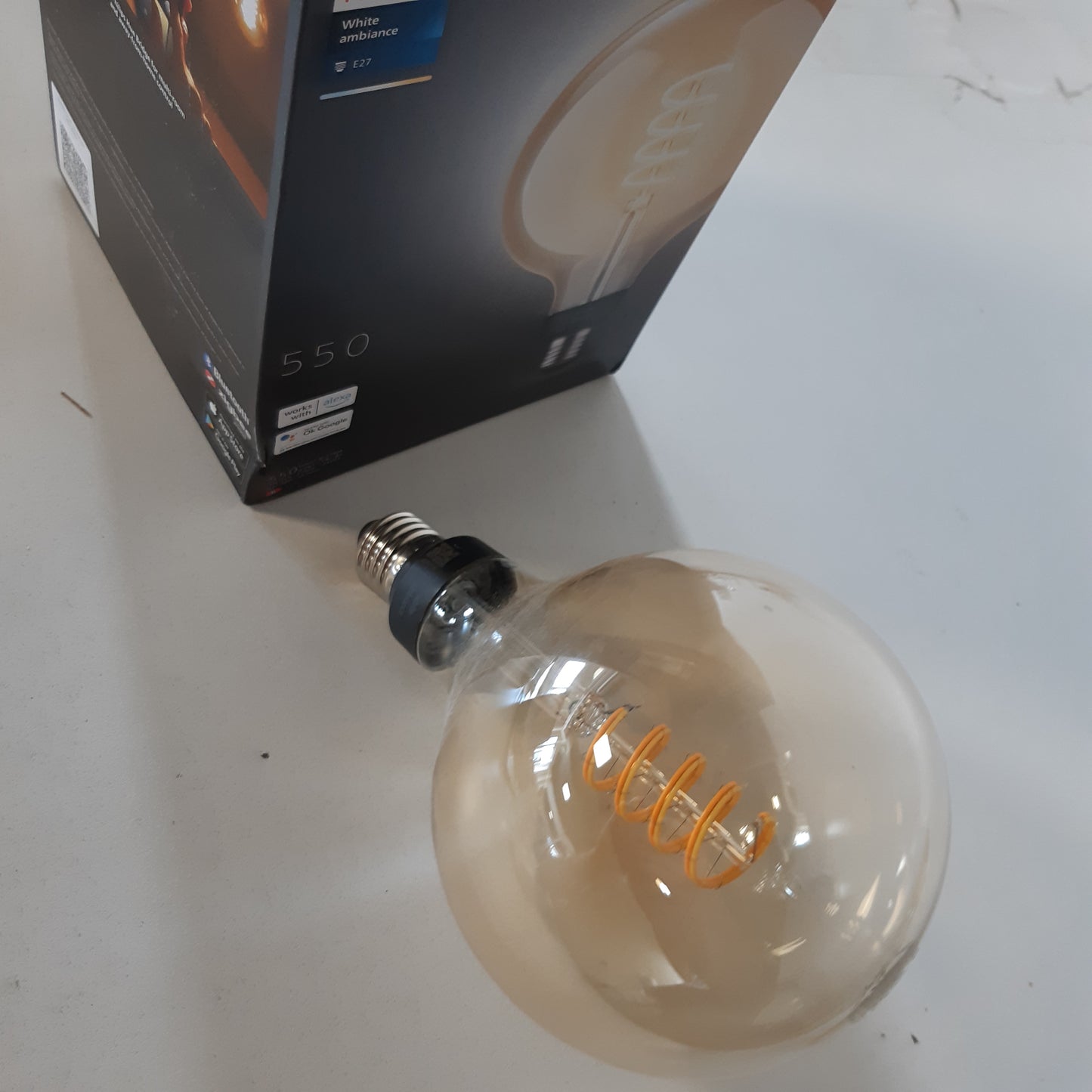 260244 - PHILIPS Hue White Ambiance, Llambë LED inteligjente gjigante Globe E27 Filament G125, e pajtueshme me Bluetooth, funksionon me Alexa, Google Assistant dhe Apple HomeKit
