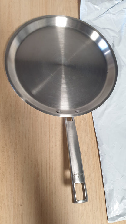 213520 - LACOR - 45829 - Makinë për krep Foodie, çelik inox 18/10, pa PFOA, dorezë ergonomike, bazë shpërndarëse nxehtësie për sanduiç, e sigurt për induksion dhe lavatriçe, Ø28 cm