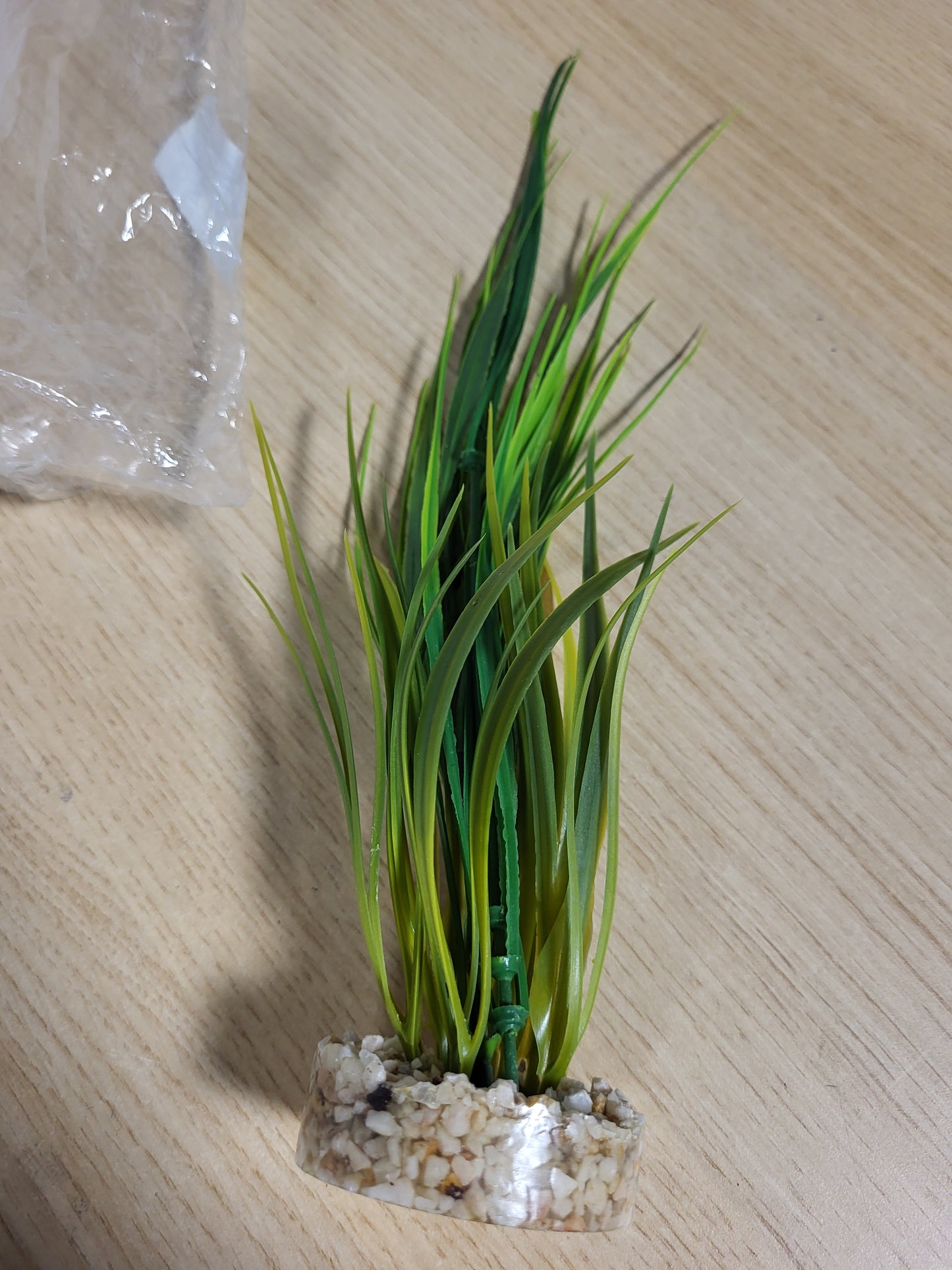 225125 - TYROL - Bimë Artificiale për Akuarium, Plastike Dekorative, Ankorim i Lehtë, Prodhuar në Francë