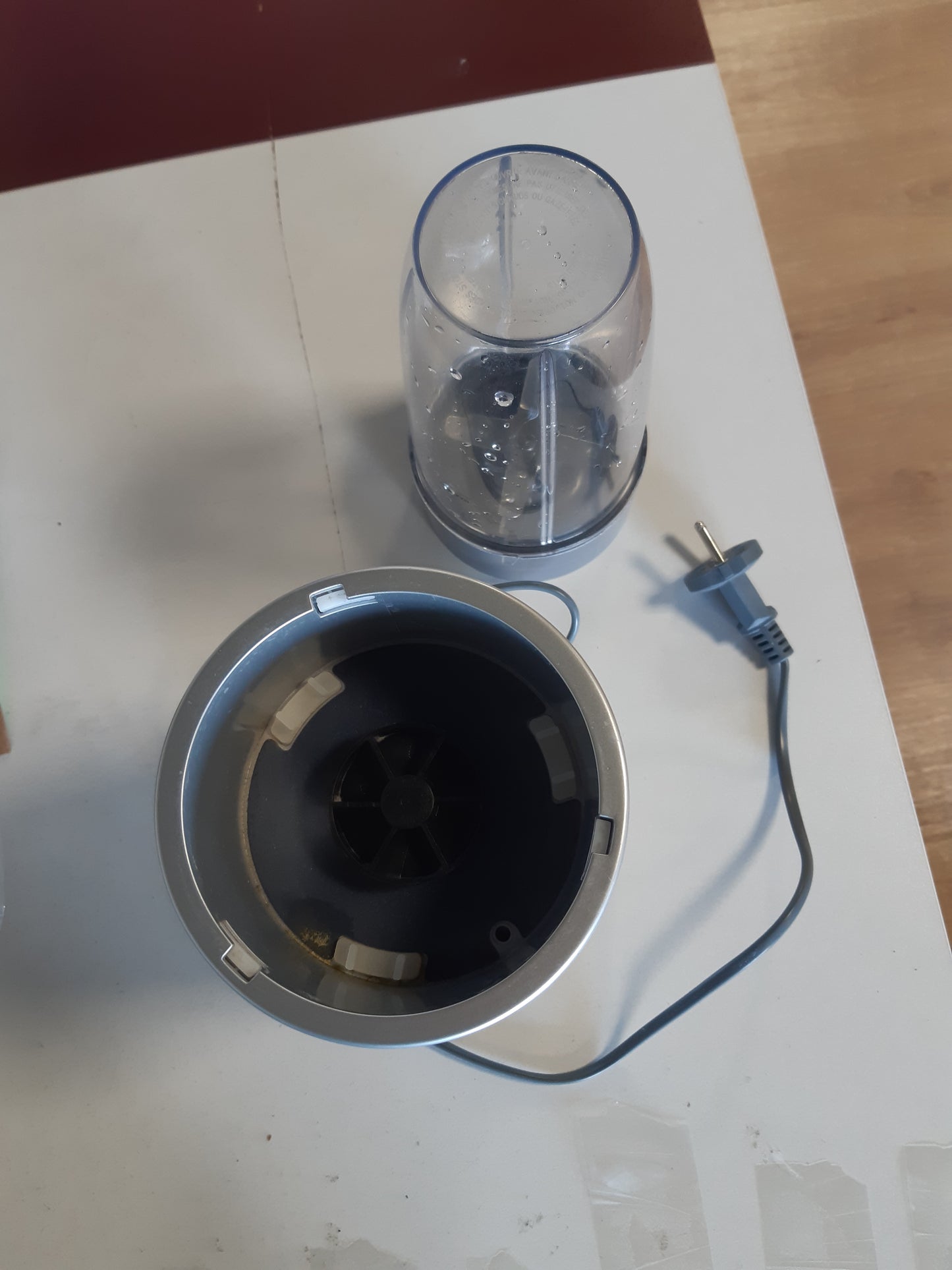 226192 - NUTRIBULLET - Original 600, Blender Personal, Fuqi 600W, NB603DG, Paketë Bazë