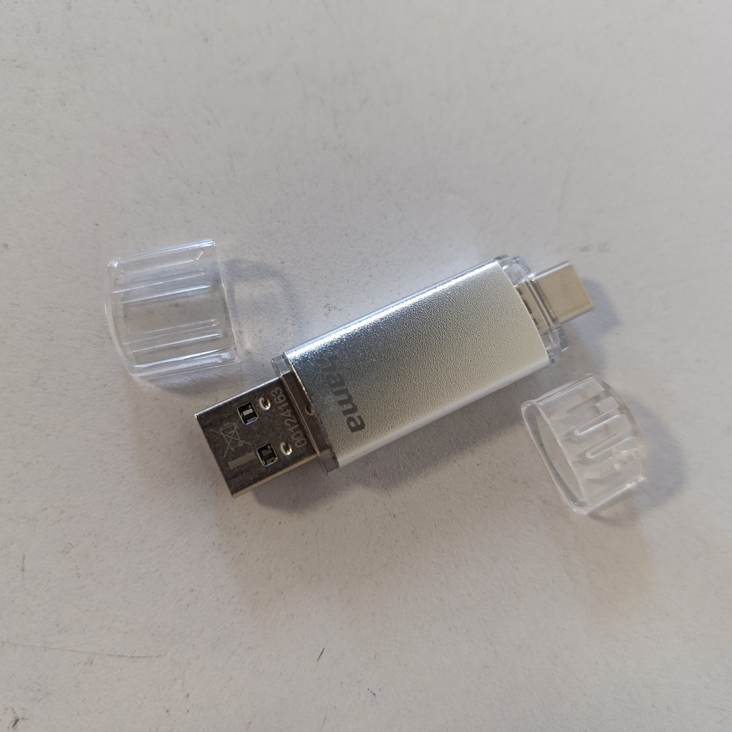 269275 - HAMA NJËSI FLASH USB 64GB ME USB 3.2 GEN 1 TYPE-C (STICK USB 2-NË-1, PËR TELEFON ANDROID, TABLET, KOMPJUTER, NOTEBOOK, MACBOOK, OTG, 40MB/S), STICK TELEFONI CELULAR USB TYPE-C, KARTË MEMORIEJE E DYFISHTE ARGJENDI