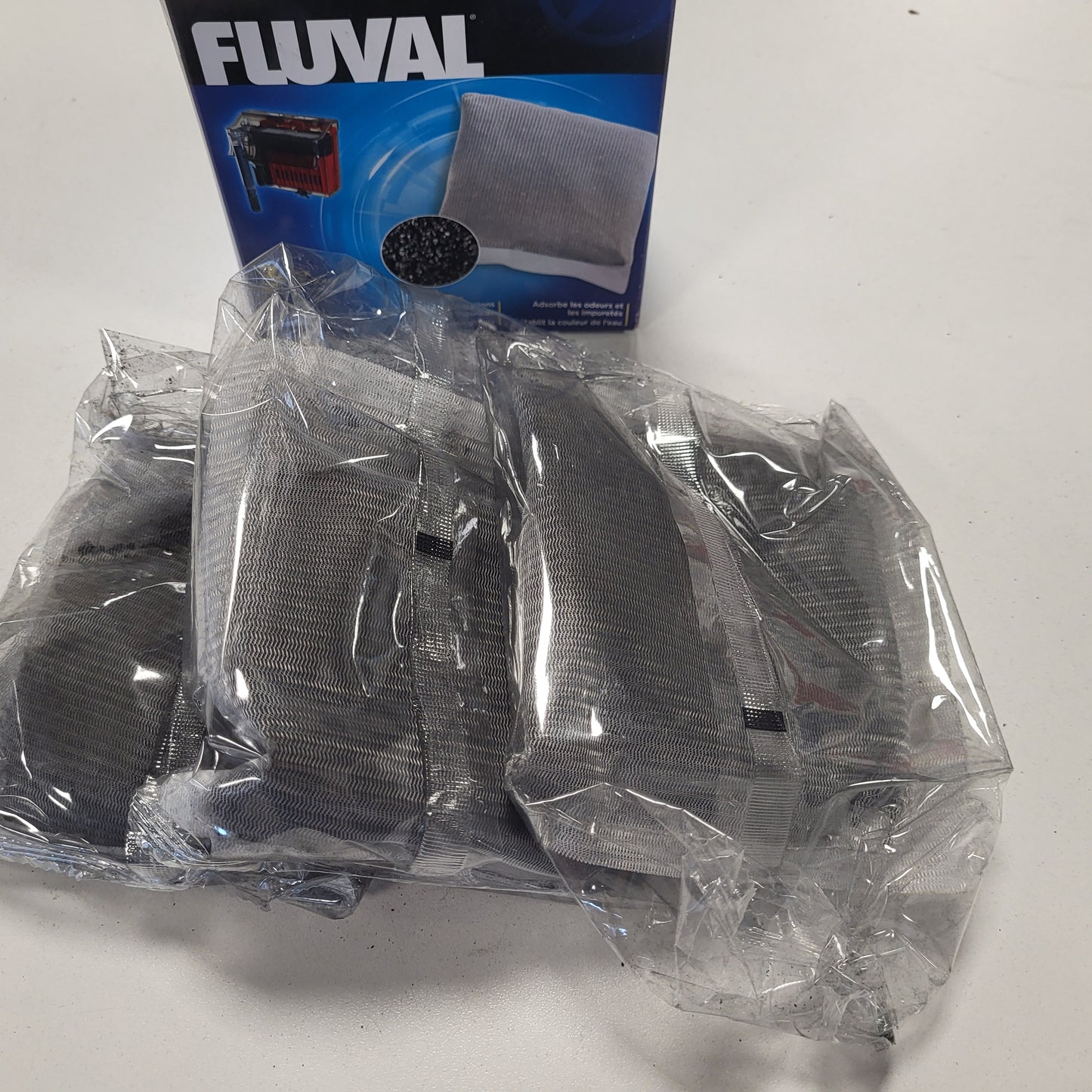 258235 - FLUVAL - Sfungjer Filtrimi Mekanik me Karbon të Aktivizuar për Filtrin C3