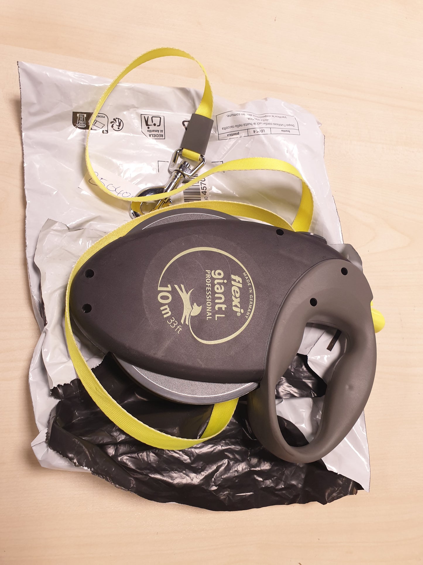 250400 - Flexi Giant Rrip Profesional për Qen, i Zi/Neon, Madhësia L, 10m