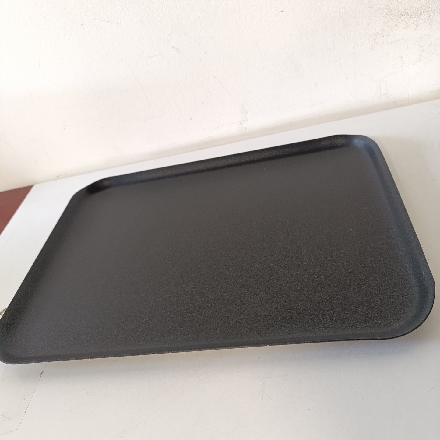 213899 - MASTERCLASS Tabaka Gatimi prej Alumini të Anodizuar fort (42 x 31 cm) dhe Pllakë Gatimi me Veshje Tefloni Jo-Ngjitëse (35 x 25 cm)