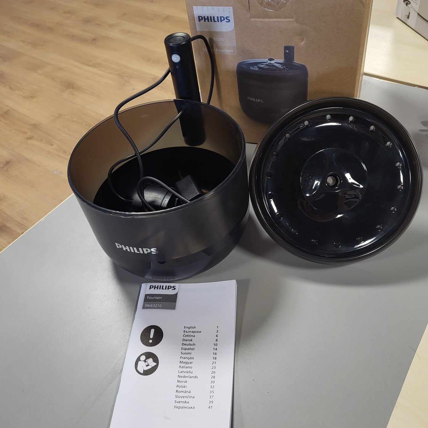 255365 - PHILIPS Shatërvan uji Smart Cat, Enë kundër derdhjes, Monitorim i nivelit të ujit, Aktivizim i lëvizjes, Filtrim me 4 faza, Kapacitet 2.2L, PAW3210/02