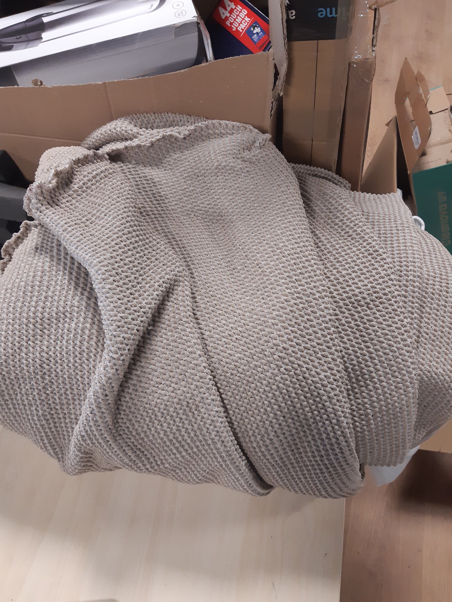 160567 - SOFASKINS® Mbulesë Super Stretch për Divan Këndi, Madhësi L (340-540cm), Material i Frymëmarrshëm dhe i Qëndrueshëm, e Lajshme, Dizajn Ekskluziv