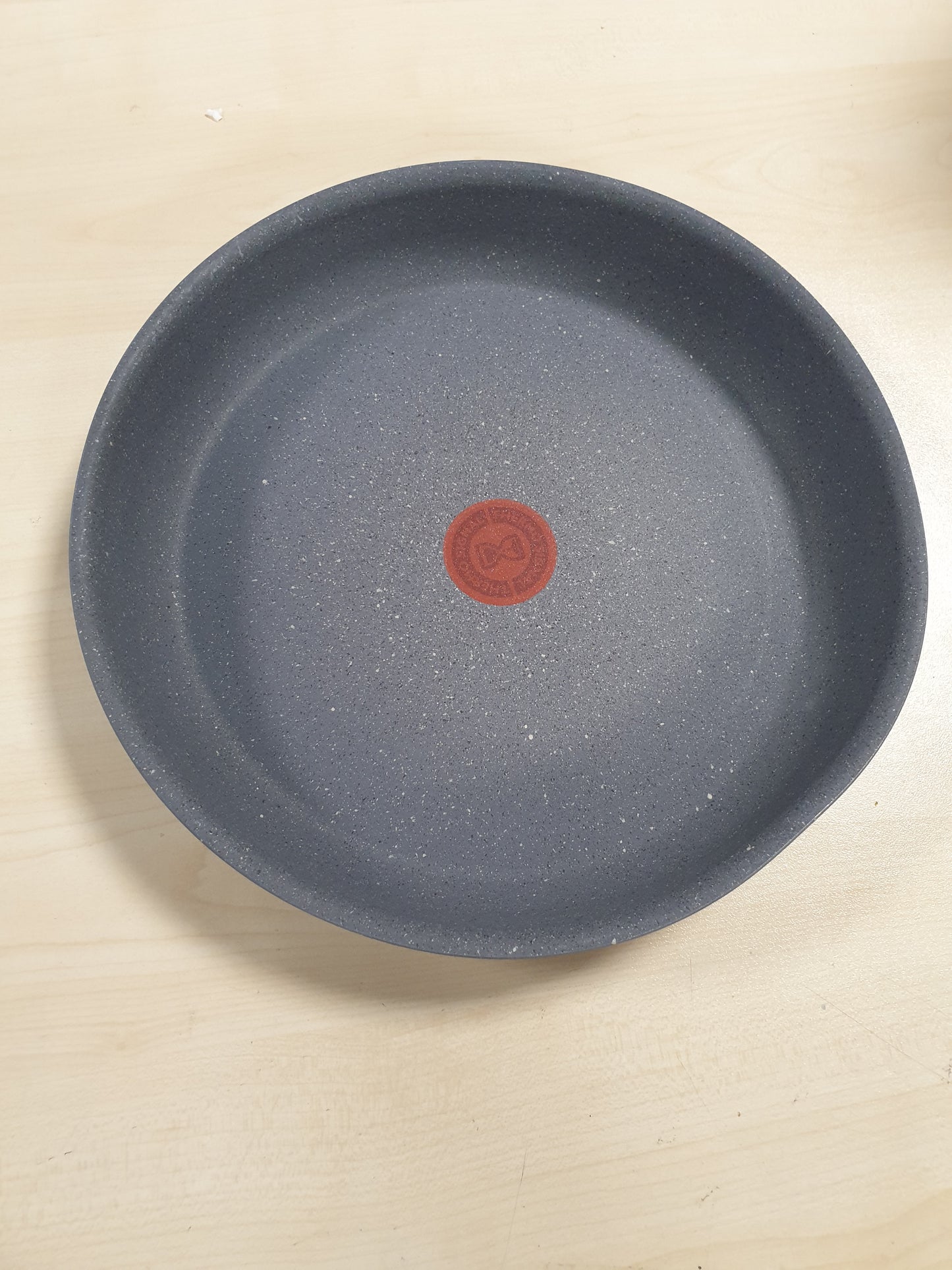 226503 - TEFAL Tigan Ingenio 28 cm, i pajtueshëm me induksion, me shtresë jo ngjitëse, i stivueshëm, i sigurt për lavastovilje, i prodhuar në Francë, Natural Force L3960602
