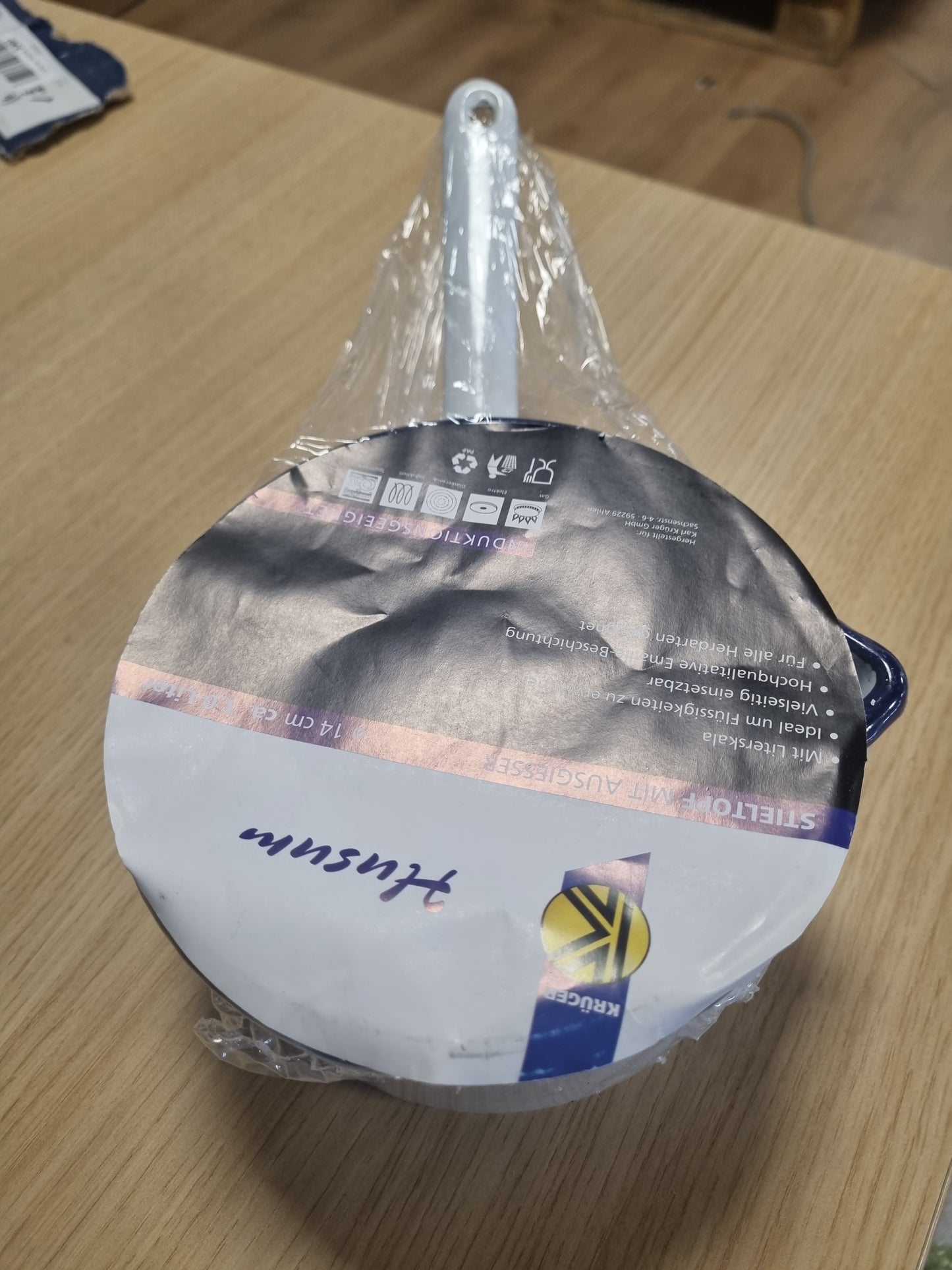 215616 - KARL KRÜGER Tepsi Husum, smalt, i bardhë