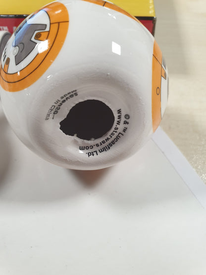 204752 - STAR WARS BB-8 dhe DOO Set Kripëzues dhe Piperqelqyes Qeramik | 2 Kopë